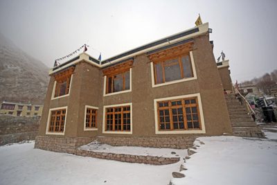 Read more about the article Ulley – Snow Leopard Lodge